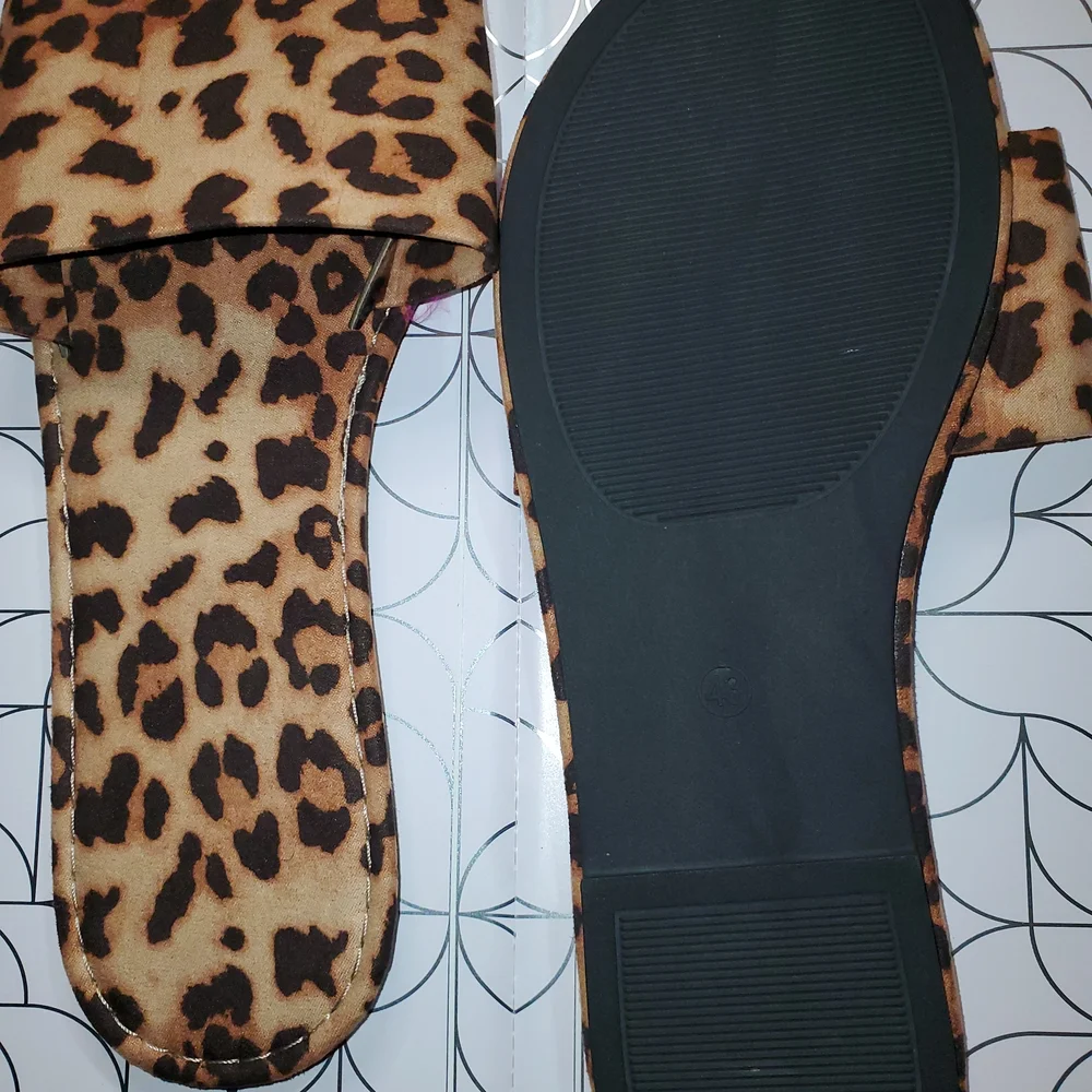 Leopard Print Slide Sandals - Women's Brown Animal Print - Picture 4 of 5
